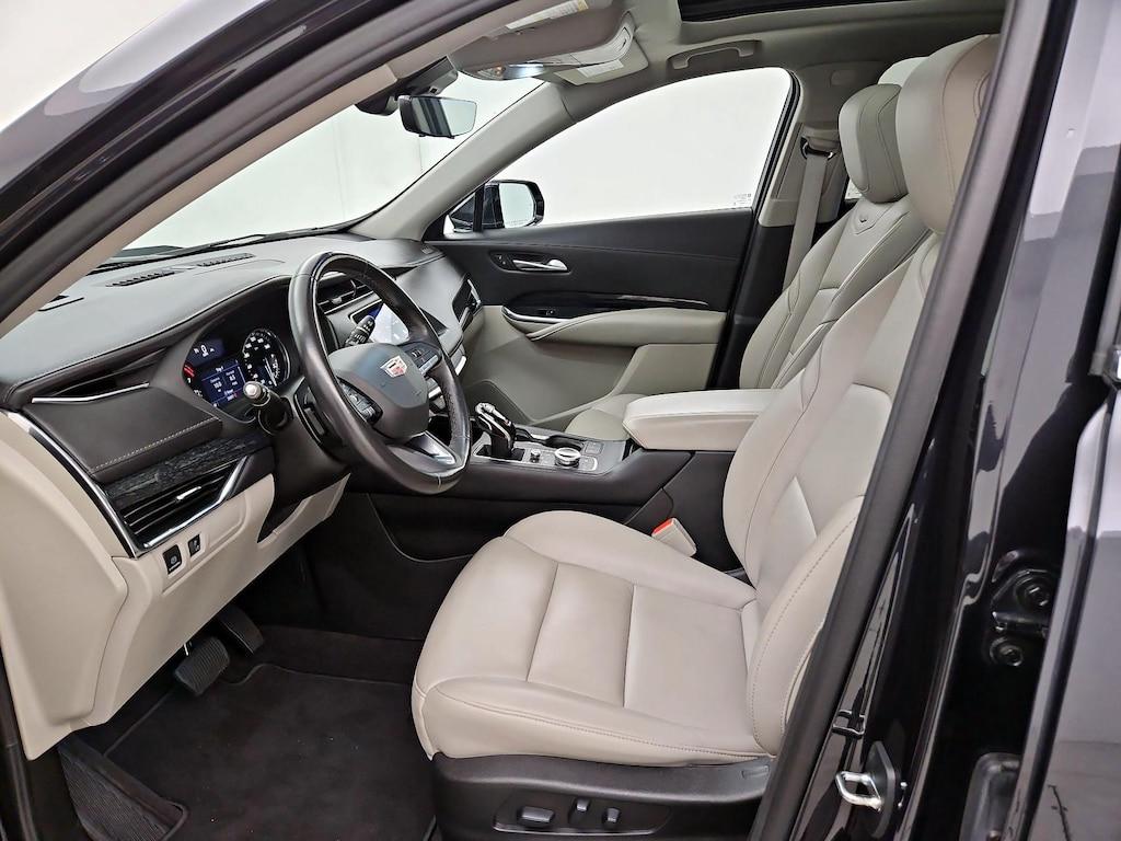 used 2022 Cadillac XT4 car, priced at $28,998