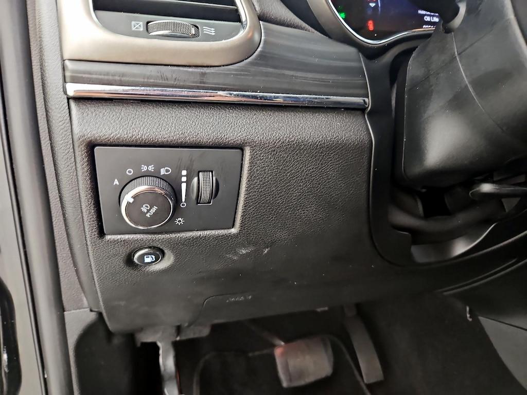 used 2021 Jeep Grand Cherokee car, priced at $19,998