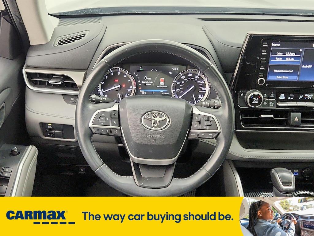 used 2022 Toyota Highlander car, priced at $30,998
