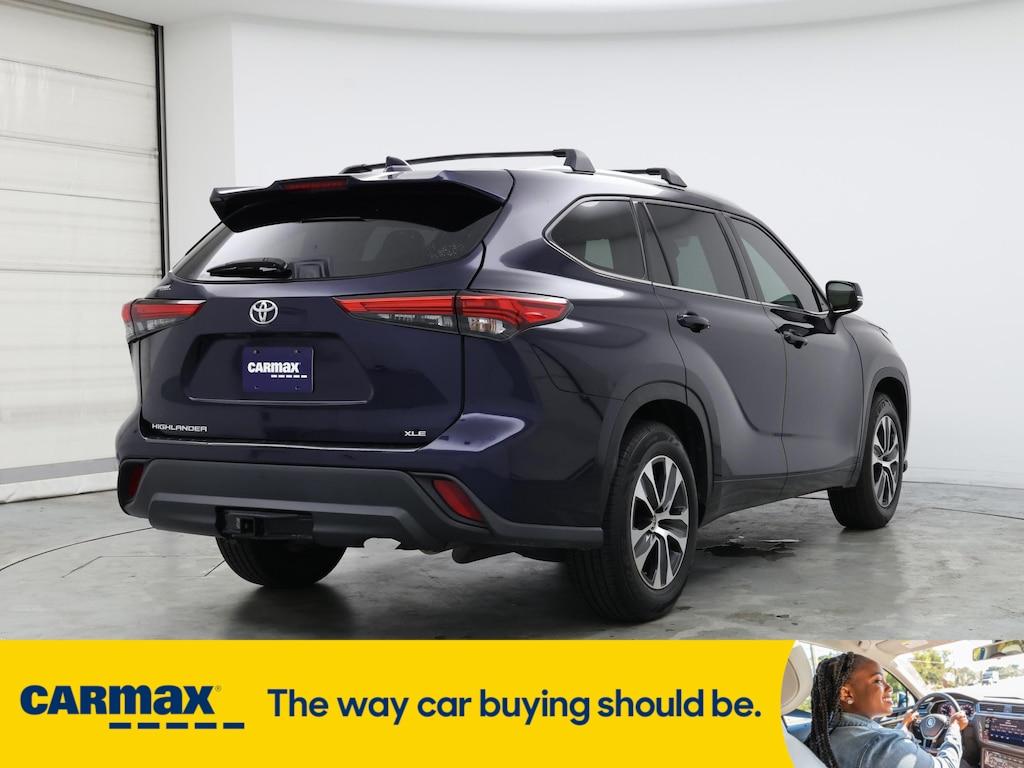 used 2022 Toyota Highlander car, priced at $30,998