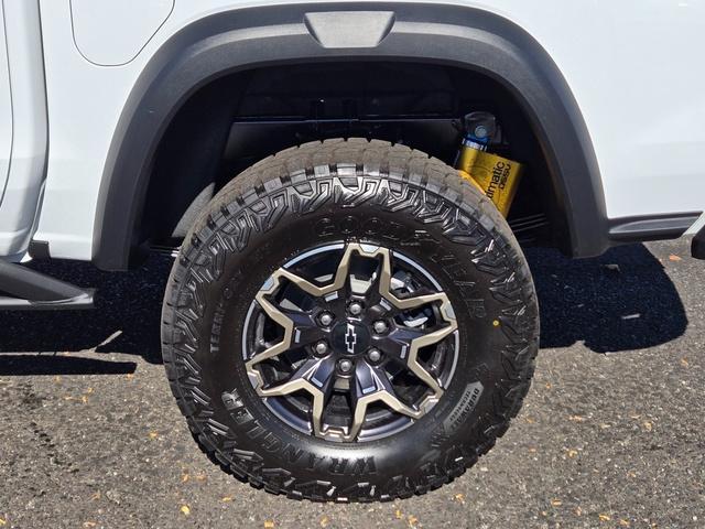 new 2024 Chevrolet Colorado car, priced at $47,352