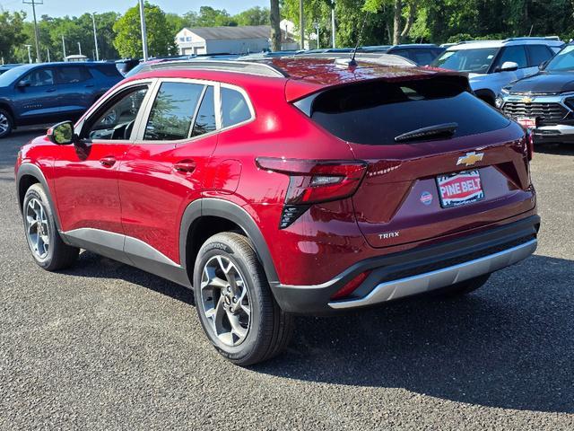 new 2025 Chevrolet Trax car, priced at $23,607