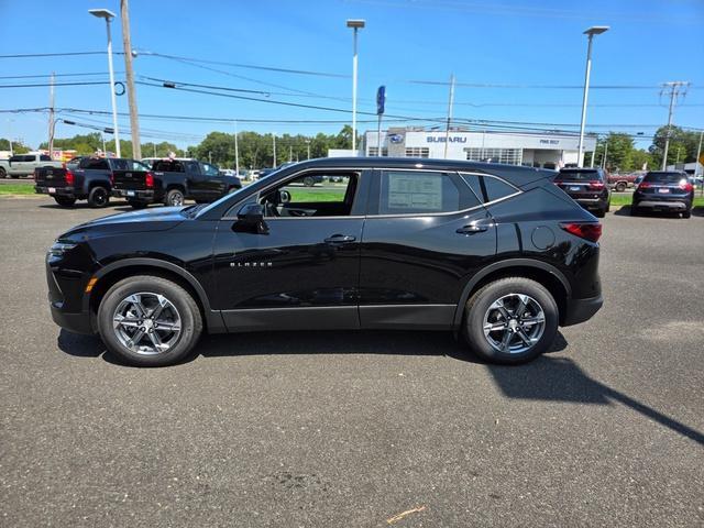 new 2025 Chevrolet Blazer car, priced at $35,107