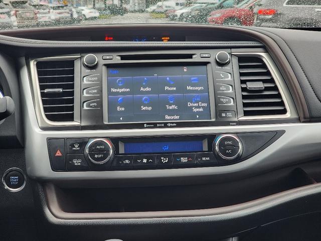 used 2019 Toyota Highlander car, priced at $28,594