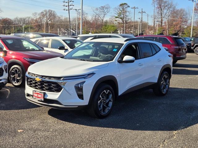 new 2025 Chevrolet Trax car, priced at $24,197