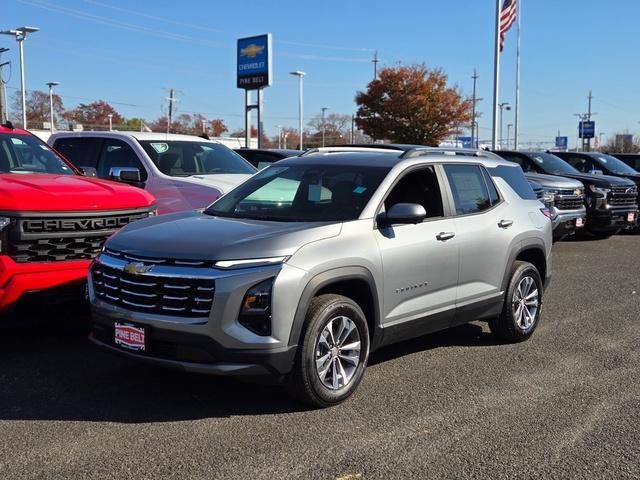 new 2025 Chevrolet Equinox car, priced at $31,282