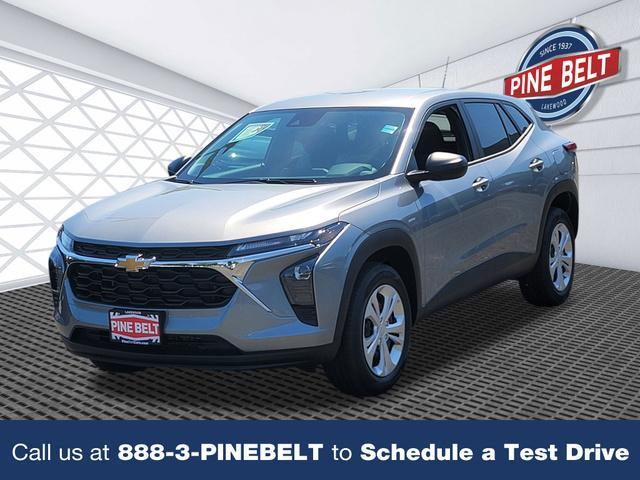 new 2025 Chevrolet Trax car, priced at $21,352