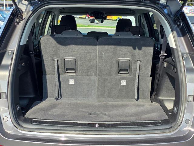 used 2023 Jeep Grand Cherokee L car, priced at $26,584