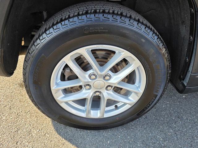 used 2023 Jeep Grand Cherokee L car, priced at $26,584