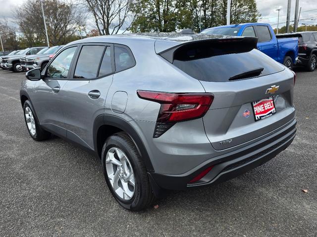 new 2026 Chevrolet Trax car, priced at $23,772