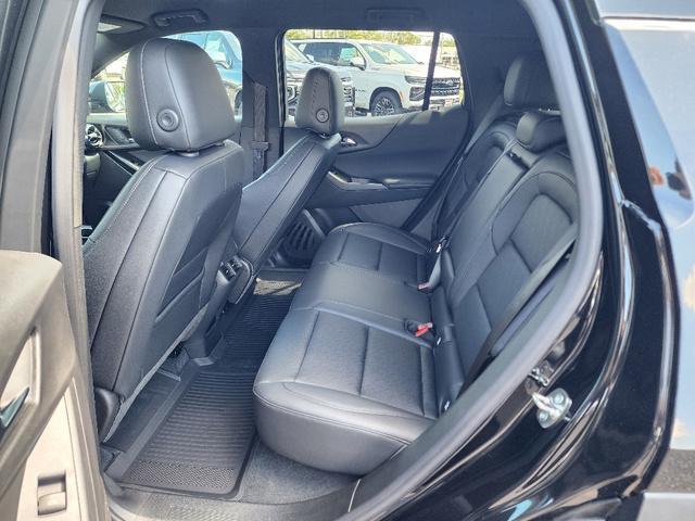 new 2026 Chevrolet Equinox car, priced at $32,422