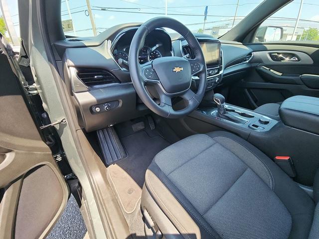 used 2022 Chevrolet Traverse car, priced at $28,471
