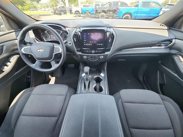 used 2022 Chevrolet Traverse car, priced at $28,471