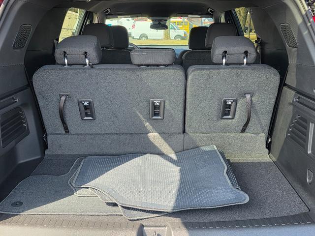 new 2025 Chevrolet Traverse car, priced at $42,398