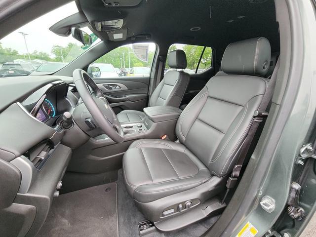 used 2022 Chevrolet Traverse car, priced at $30,832