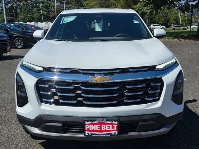 new 2026 Chevrolet Equinox car, priced at $32,622