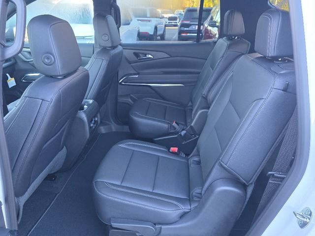 new 2026 Chevrolet Traverse car, priced at $45,222