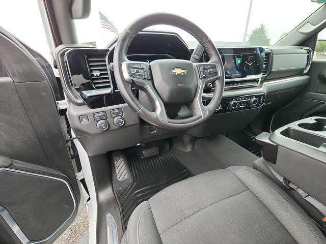 used 2022 Chevrolet Silverado 1500 car, priced at $30,000