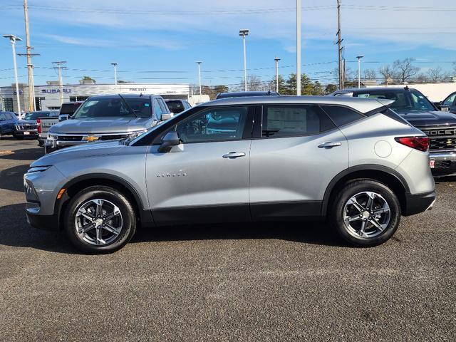 new 2025 Chevrolet Blazer car, priced at $35,227