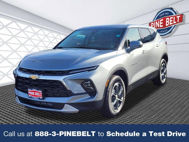 new 2025 Chevrolet Blazer car, priced at $35,227