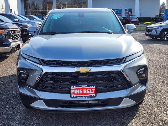 new 2025 Chevrolet Blazer car, priced at $35,227