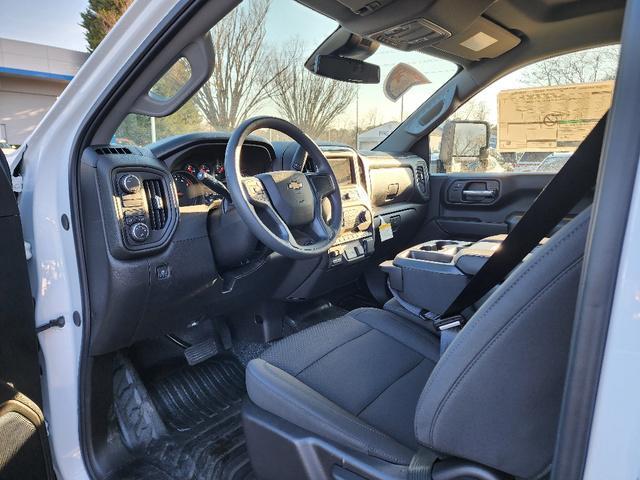 new 2025 Chevrolet Silverado 3500 car, priced at $54,772