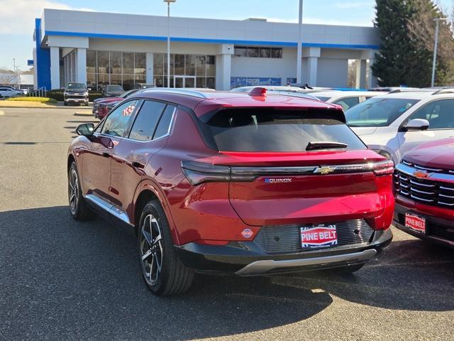 new 2025 Chevrolet Equinox EV car, priced at $40,097