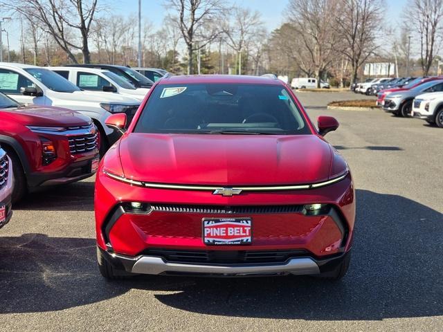 new 2025 Chevrolet Equinox EV car, priced at $40,097