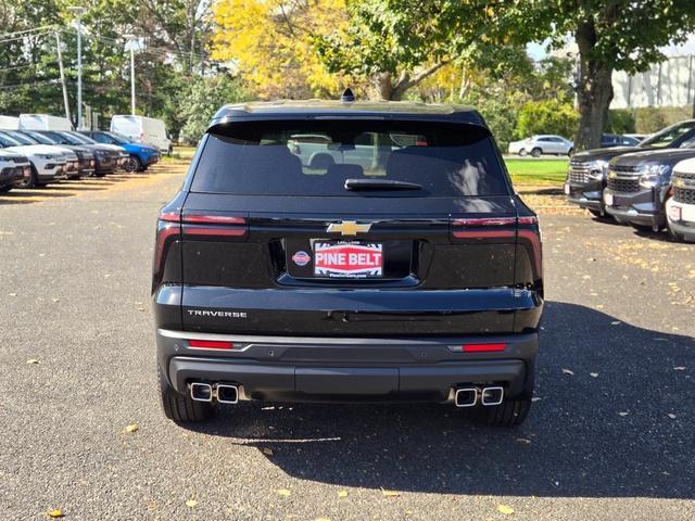 new 2024 Chevrolet Traverse car, priced at $36,652