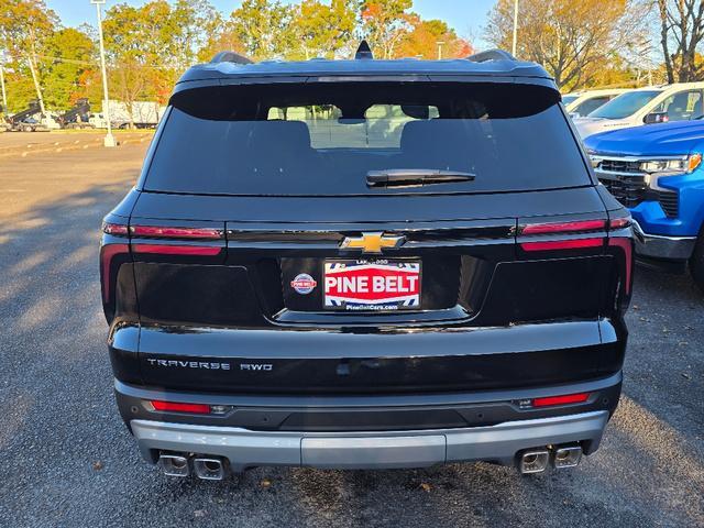 new 2026 Chevrolet Traverse car, priced at $42,997