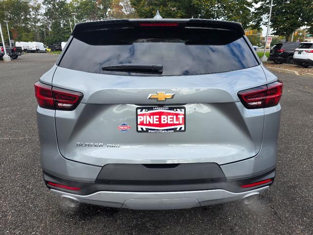new 2025 Chevrolet Blazer car, priced at $39,267