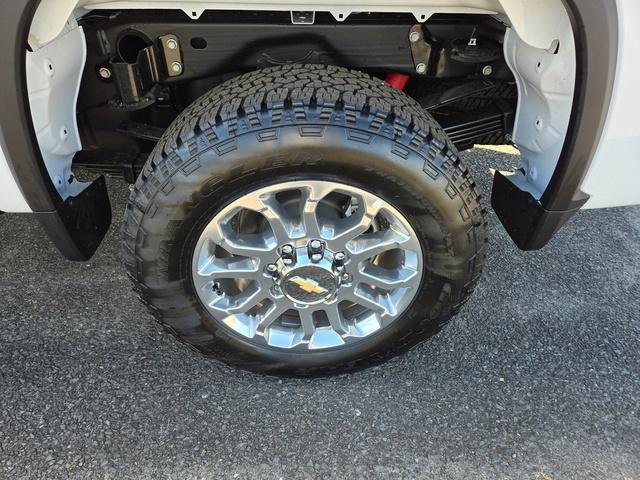 new 2025 Chevrolet Silverado 3500 car, priced at $67,812