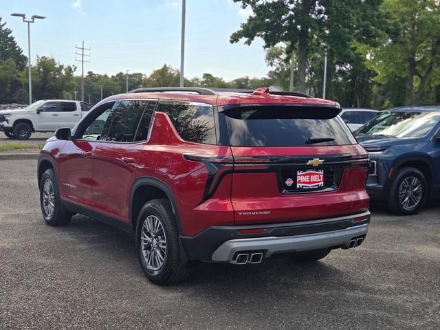 new 2026 Chevrolet Traverse car, priced at $43,022