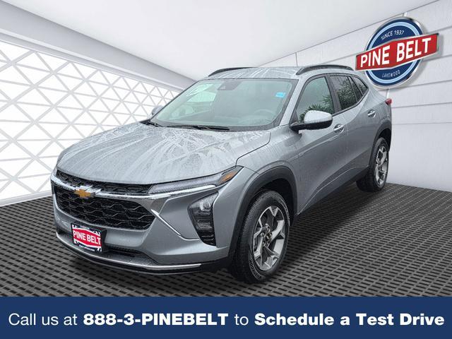 new 2025 Chevrolet Trax car, priced at $24,442