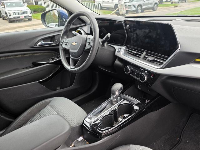 used 2024 Chevrolet Trax car, priced at $19,481