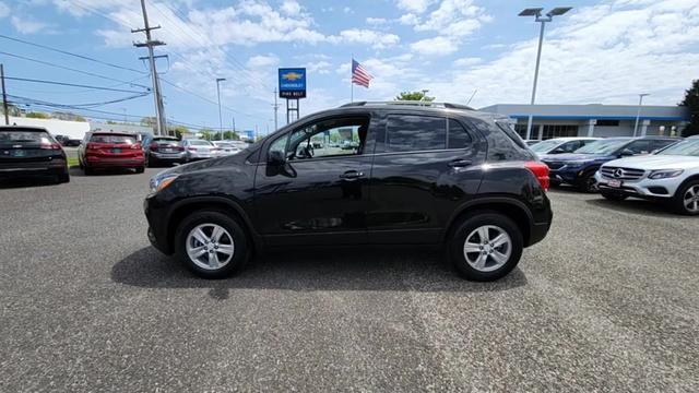 used 2022 Chevrolet Trax car, priced at $19,643