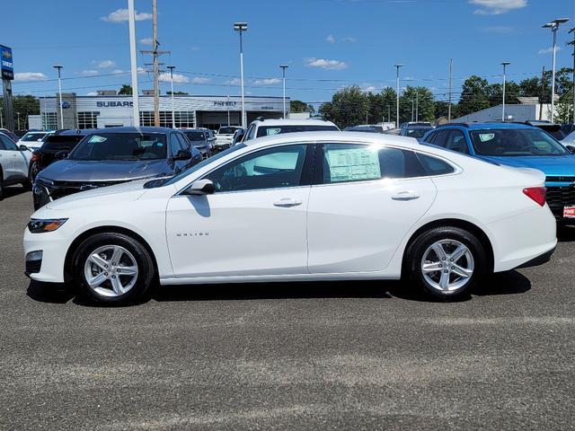 new 2025 Chevrolet Malibu car, priced at $22,857