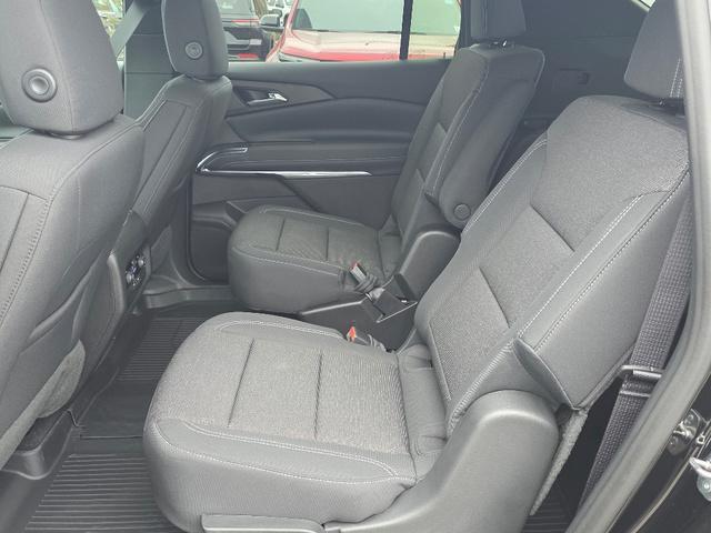 new 2026 Chevrolet Traverse car, priced at $45,612