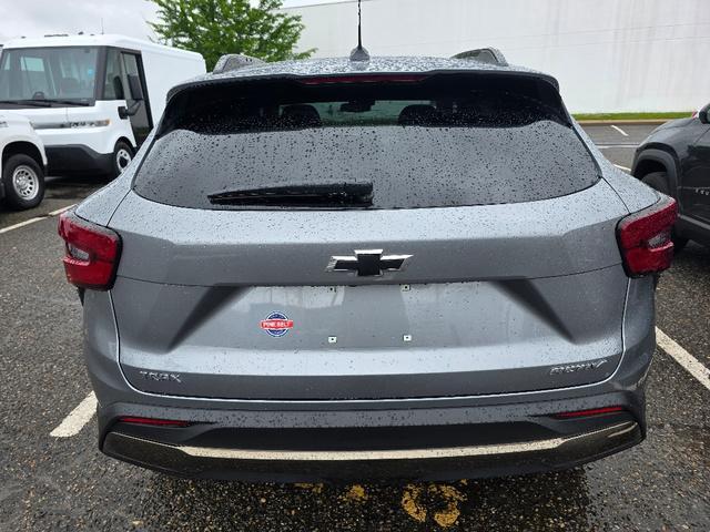 used 2025 Chevrolet Trax car, priced at $25,981
