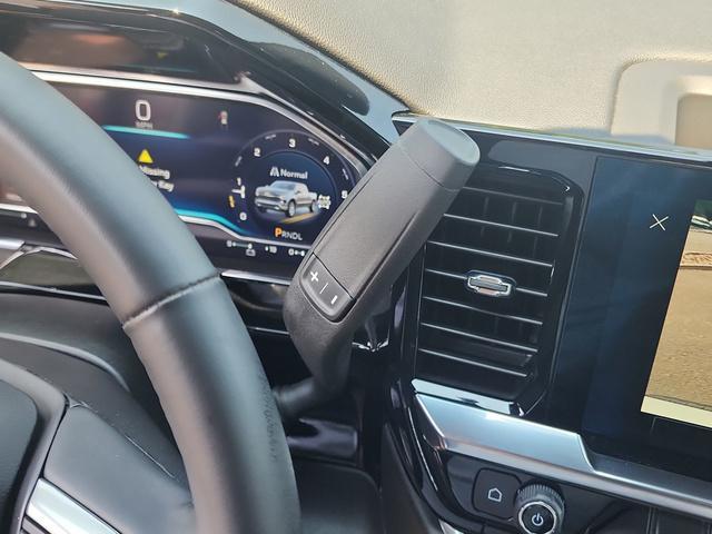 used 2024 Chevrolet Silverado 1500 car, priced at $41,231