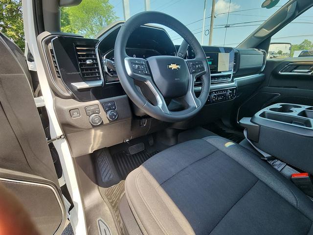 used 2024 Chevrolet Silverado 1500 car, priced at $41,231