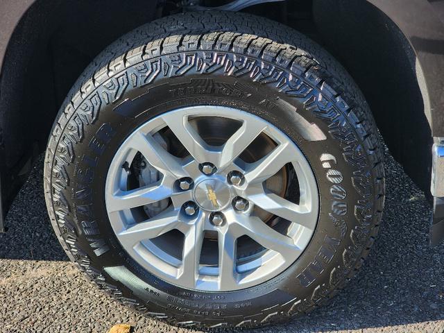 used 2021 Chevrolet Silverado 1500 car, priced at $32,143