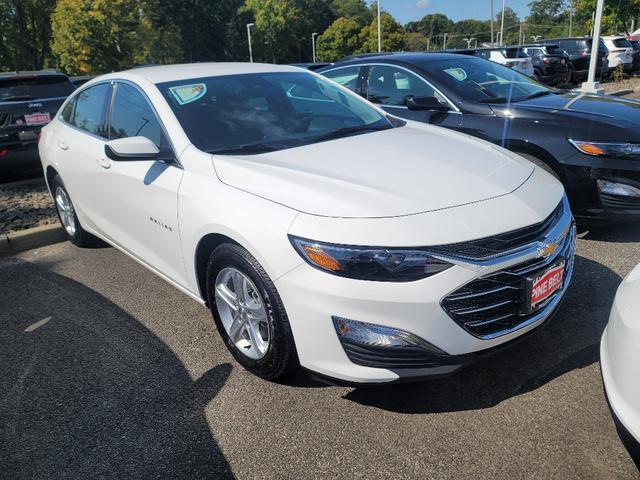 new 2025 Chevrolet Malibu car, priced at $23,032