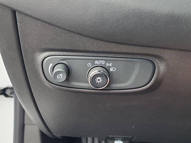 used 2022 Chevrolet Equinox car, priced at $21,532