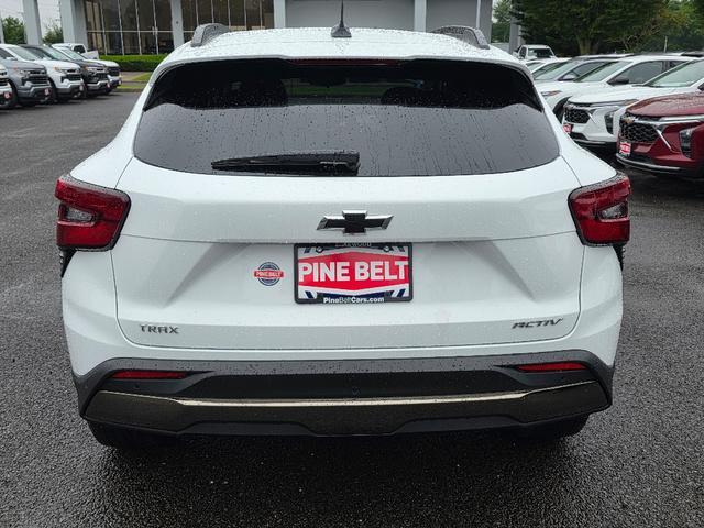 new 2025 Chevrolet Trax car, priced at $26,647