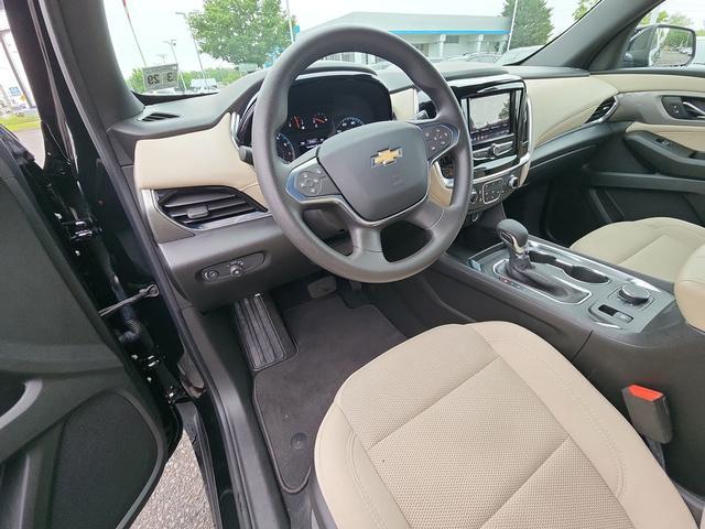 used 2024 Chevrolet Traverse car, priced at $35,412