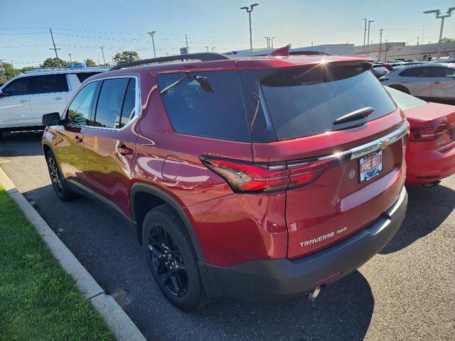 used 2022 Chevrolet Traverse car, priced at $30,271