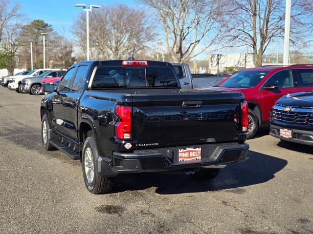 new 2024 Chevrolet Colorado car, priced at $38,602