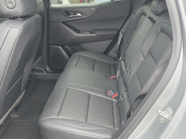 new 2026 Chevrolet Equinox car, priced at $32,022