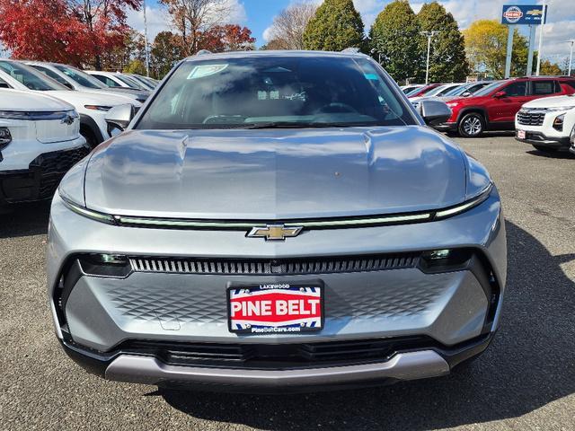 new 2025 Chevrolet Equinox car, priced at $50,635